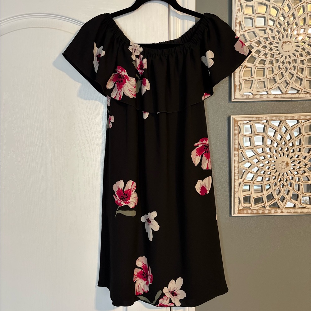 Aritzia | Wilfred Floral Off the Shoulder Dress